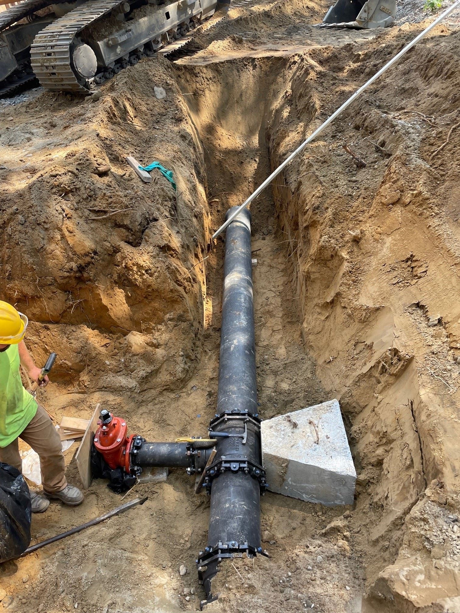 Tee and Gate Valve for Hydrant Service